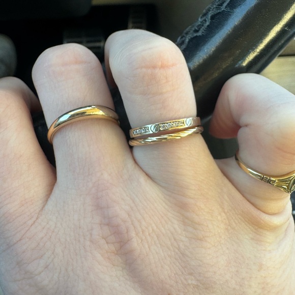 14k Yellow Gold Pave Screw Band - Picture 15 of 15